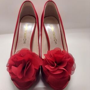 Caparos Serenity Red Satin Peep Toe Pumps Womens Size 6